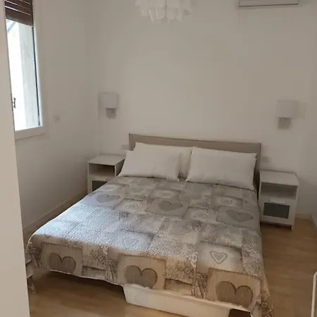 Apartament Accogliente Bilocale -parcheggio Privato- San Remo