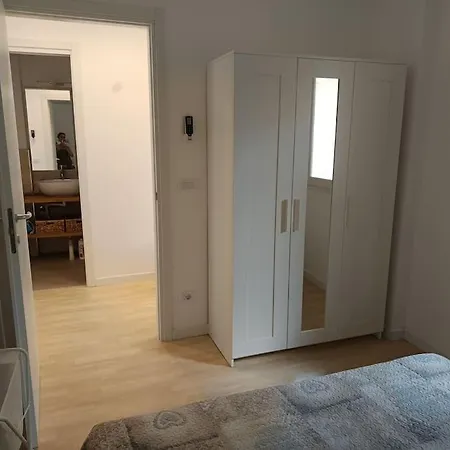 Accogliente Bilocale -parcheggio Privato- Σαν Ρέμο